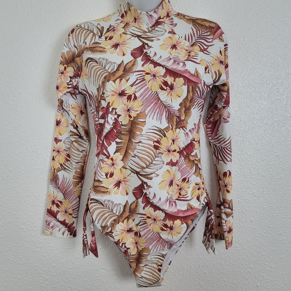 LEILANI GOOD COVERAGE LONG SLEEVE ONE PIECE SWIMSU - Picture 2 of 9